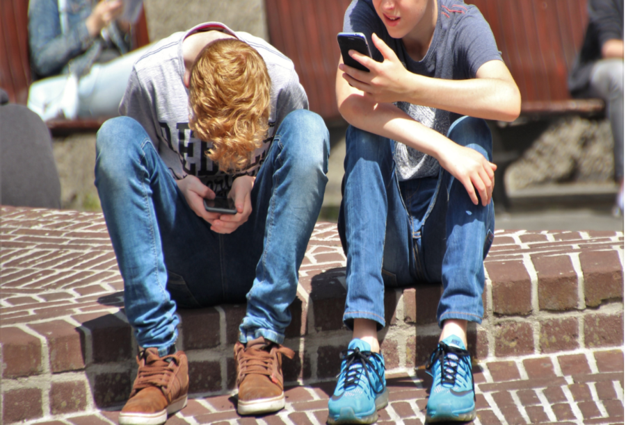 Teens+and+cellphones
